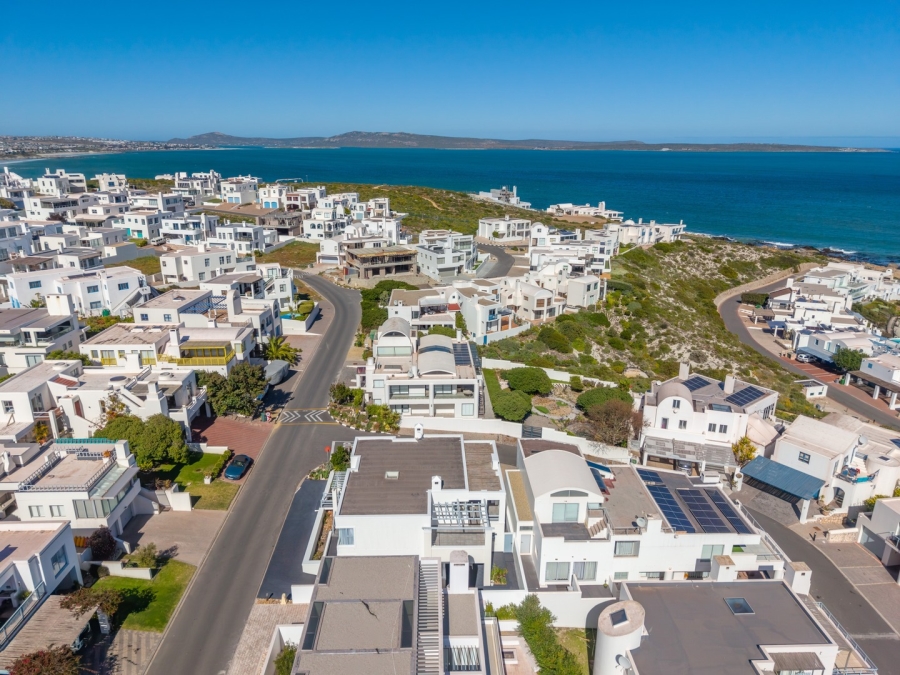 4 Bedroom Property for Sale in Paradise Beach Western Cape